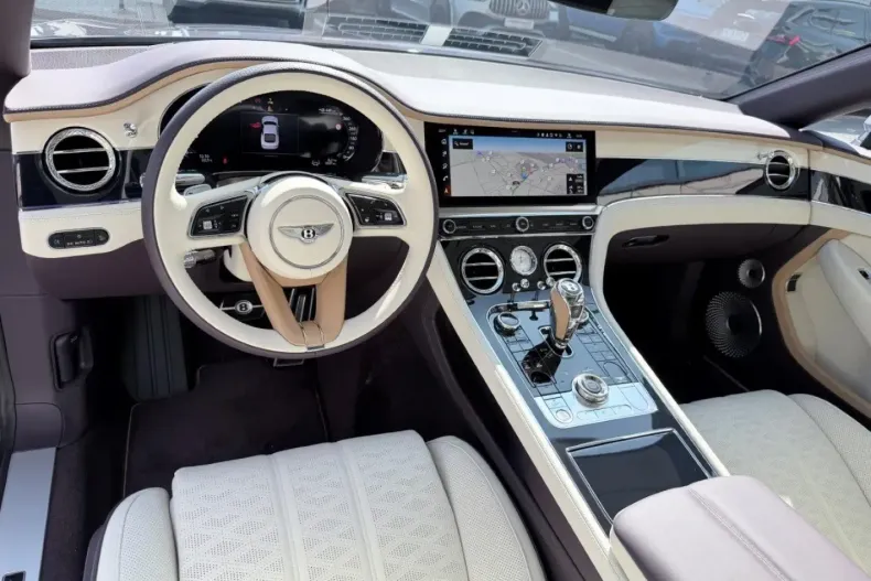 Bentley Continental din 2025 cu 999 km - oferta BEN113140 - foto 14