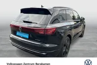 Volkswagen Touareg din 2024 cu 27.432 km - oferta VOL113159 - foto 3