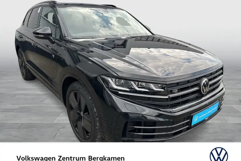 Volkswagen Touareg din 2024 cu 27.432 km - oferta VOL113159 - foto 4