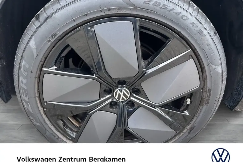 Volkswagen Touareg din 2024 cu 27.432 km - oferta VOL113159 - foto 5