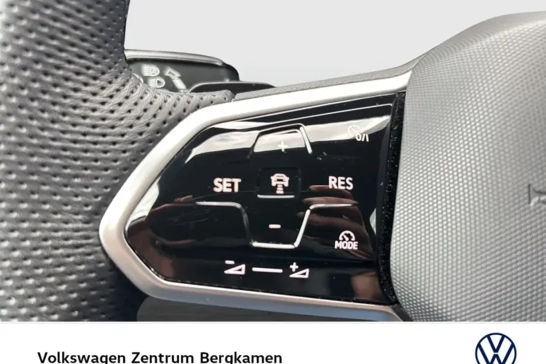 Volkswagen Touareg din 2024 cu 27.432 km - oferta VOL113159 - foto 13