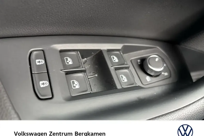 Volkswagen Touareg din 2024 cu 27.432 km - oferta VOL113159 - foto 15