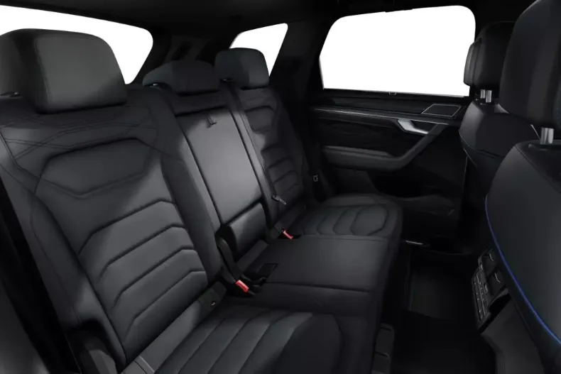 Volkswagen Touareg din 2023 cu 58.441 km - oferta VOL113166 - foto 12