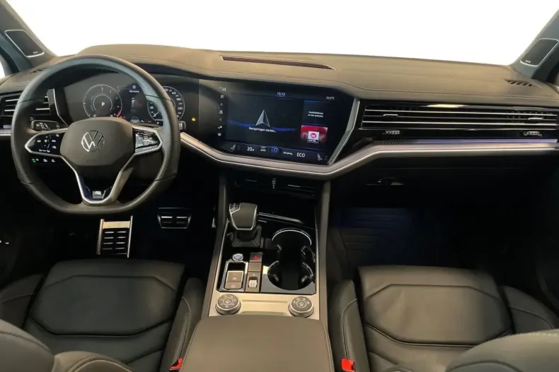 Volkswagen Touareg din 2023 cu 37.000 km - oferta VOL113171 - foto 14