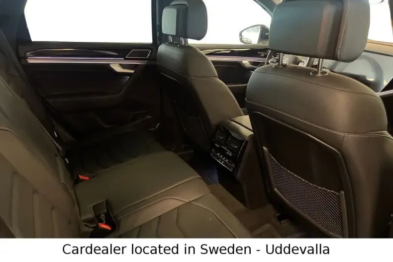 Volkswagen Touareg din 2023 cu 37.000 km - oferta VOL113171 - foto 15