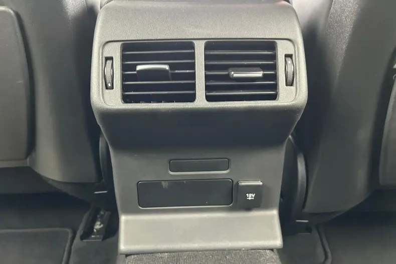 Land Rover Range Rover Velar din 2022 cu 50.052 km - oferta LAN113185 - foto 17