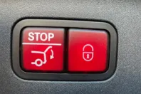 Mercedes-Benz AMG GT S din 2025 cu 4.900 km - oferta MER113235 - foto 10