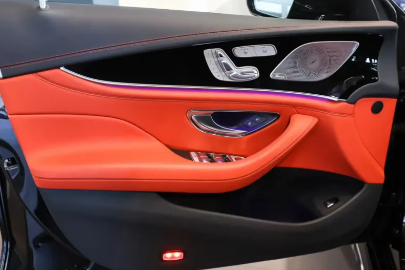 Mercedes-Benz AMG GT din 2025 cu 8.491 km - oferta MER113240 - foto 9