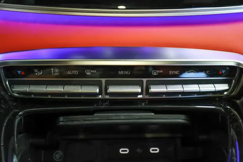 Mercedes-Benz AMG GT din 2025 cu 8.491 km - oferta MER113240 - foto 12