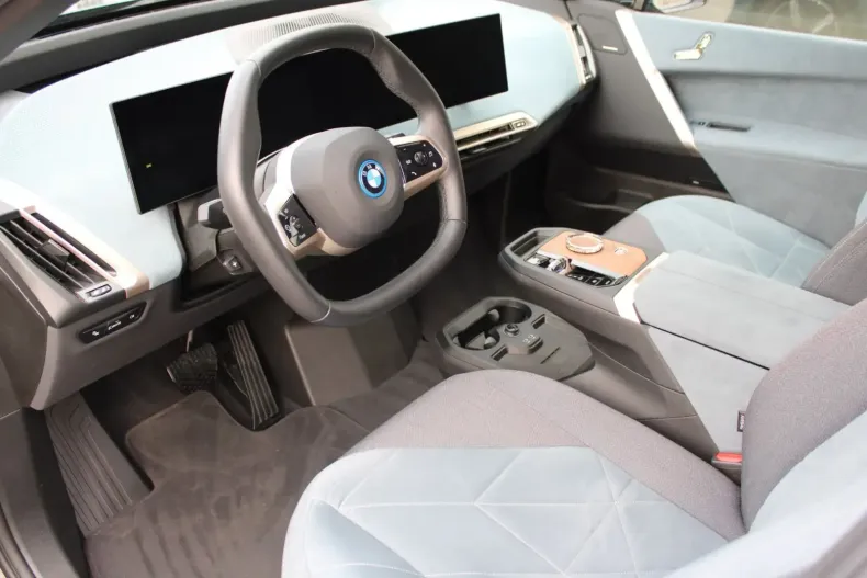 BMW iX din 2023 cu 7.809 km - oferta BMW113241 - foto 6