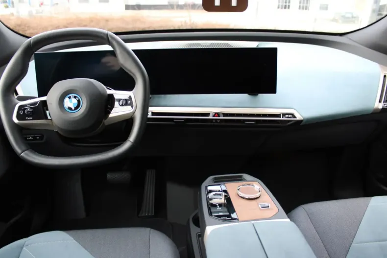 BMW iX din 2023 cu 7.809 km - oferta BMW113241 - foto 7