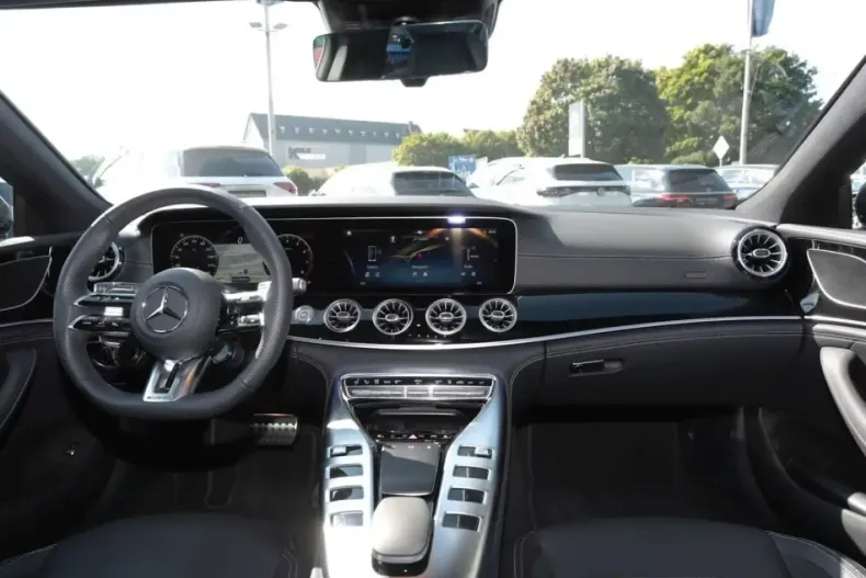 Mercedes-Benz AMG GT din 2025 cu 7.833 km - oferta MER113249 - foto 8