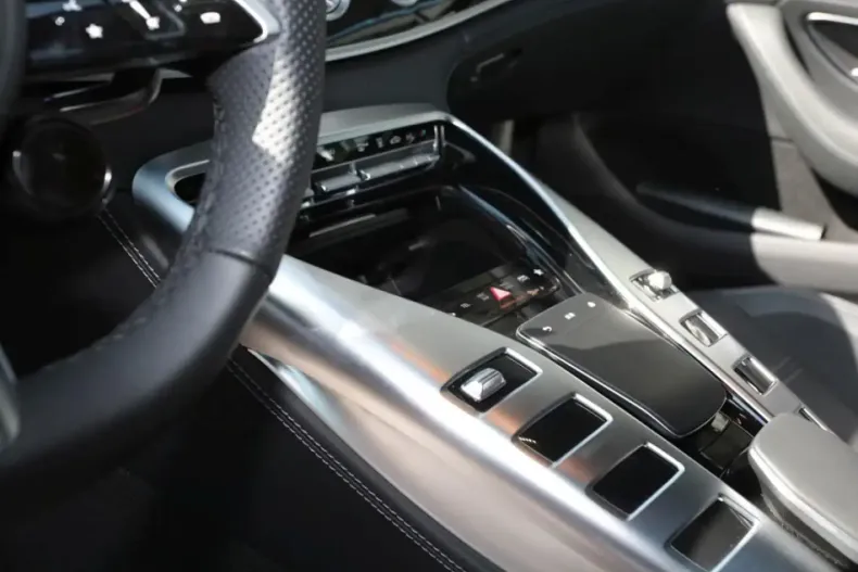 Mercedes-Benz AMG GT din 2025 cu 7.833 km - oferta MER113249 - foto 20