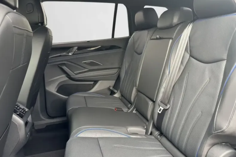 Volkswagen Tayron din 2025 cu 14.990 km - oferta VOL113262 - foto 12