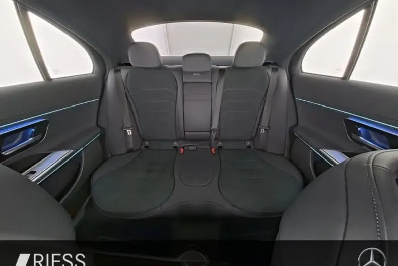 Mercedes-Benz E 300 din 2024 cu 23.856 km - oferta MER113264 - foto 7