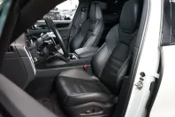 Porsche Cayenne din 2022 cu 30.760 km - oferta POR113266 - foto 5