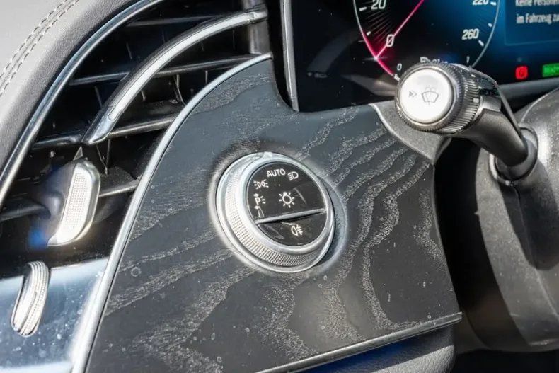 Mercedes-Benz E 300 din 2024 cu 15.078 km - oferta MER113267 - foto 17