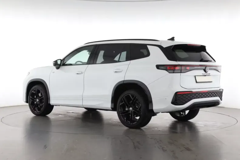 Volkswagen Tayron din 2025 cu 10 km - oferta VOL113268 - foto 3