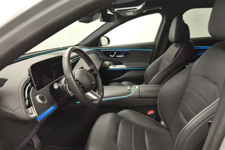 Mercedes-Benz E 400 din 2024 cu 54.018 km - oferta MER113274 - foto 10