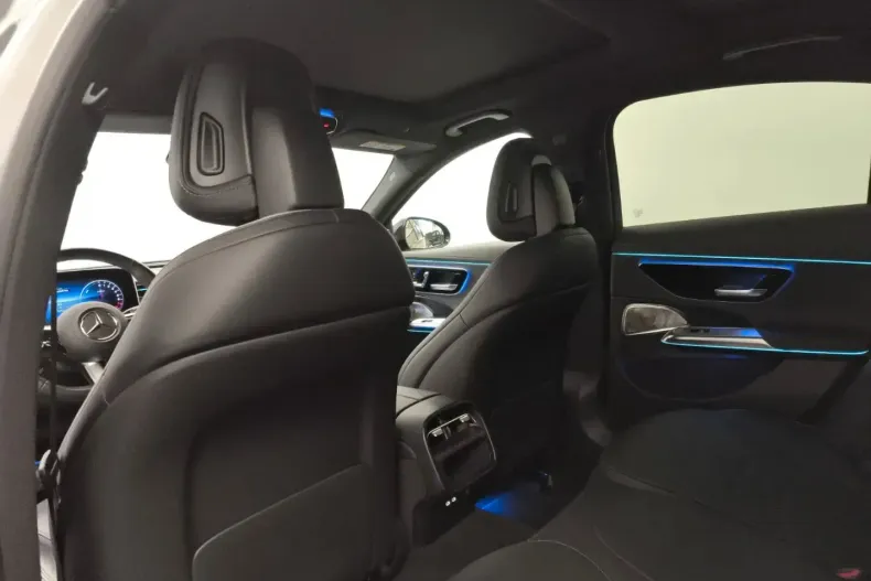 Mercedes-Benz E 400 din 2024 cu 54.018 km - oferta MER113274 - foto 17