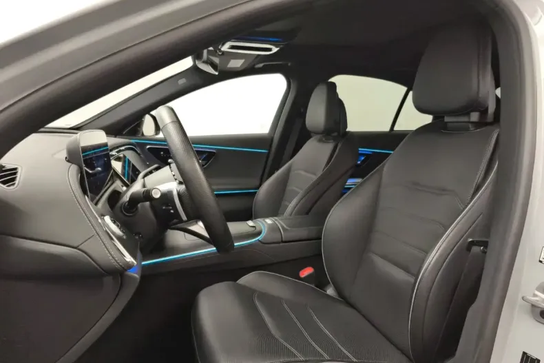 Mercedes-Benz E 400 din 2024 cu 54.018 km - oferta MER113274 - foto 18