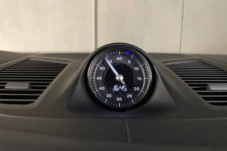 Porsche Cayenne din 2024 cu 16.300 km - oferta POR113279 - foto 16