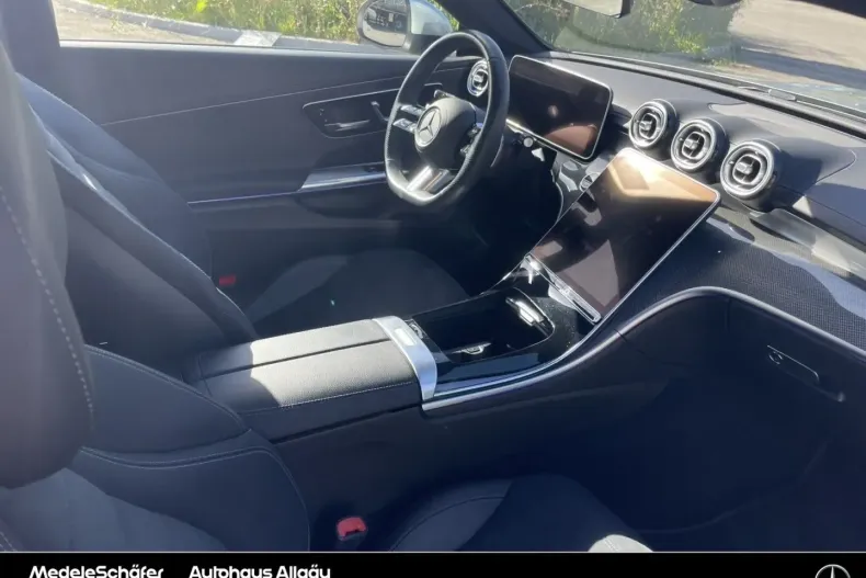 Mercedes-Benz CLE 220 din 2023 cu 27.008 km - oferta MER113280 - foto 7