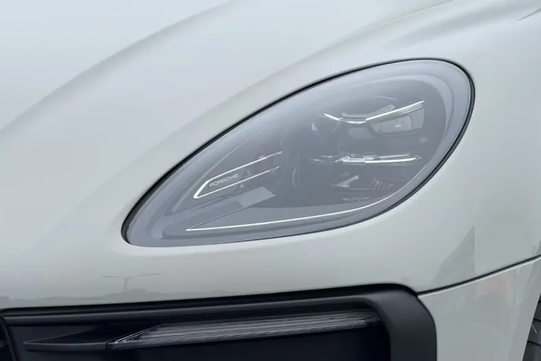 Porsche Macan din 2024 cu 49.196 km - oferta POR113284 - foto 6