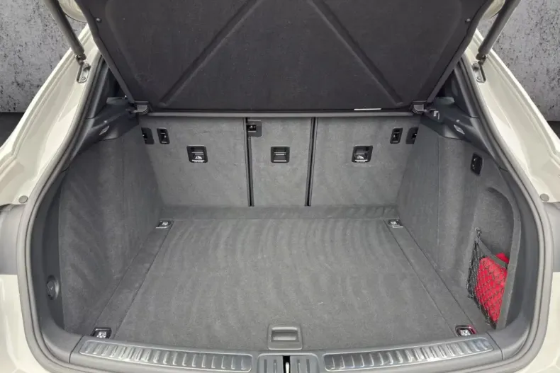 Porsche Macan din 2024 cu 49.196 km - oferta POR113284 - foto 25