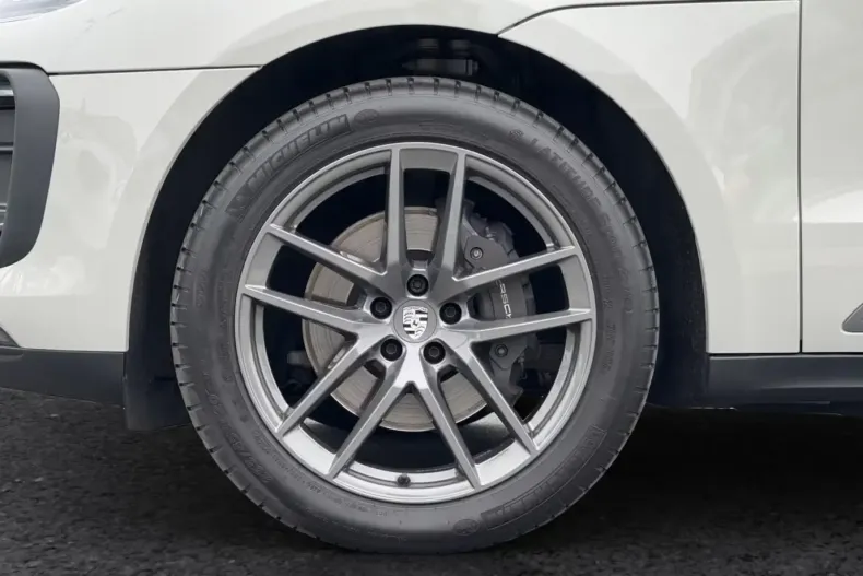 Porsche Macan din 2024 cu 49.196 km - oferta POR113284 - foto 26