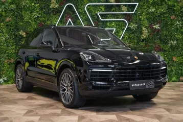 Porsche Cayenne din 2022 - oferta POR113288