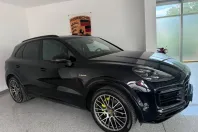 Porsche Cayenne din 2022 cu 54.380 km - oferta POR113290 - foto 1