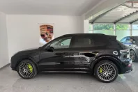 Porsche Cayenne din 2022 cu 54.380 km - oferta POR113290 - foto 2