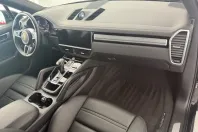 Porsche Cayenne din 2022 cu 54.380 km - oferta POR113290 - foto 9