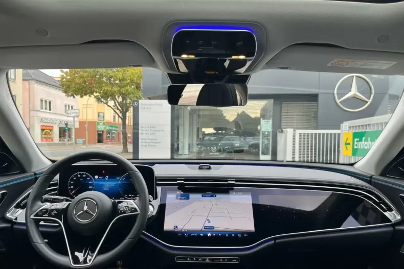 Mercedes-Benz E 300 din 2024 cu 12.500 km - oferta MER113293 - foto 7