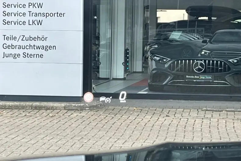 Mercedes-Benz E 300 din 2024 cu 12.500 km - oferta MER113293 - foto 14