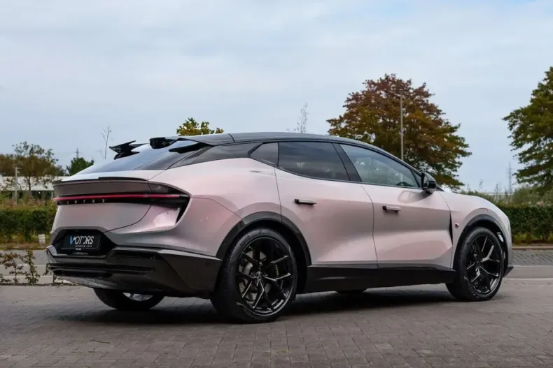 Lotus Eletre din 2024 cu 26.389 km - oferta LOT113295 - foto 4