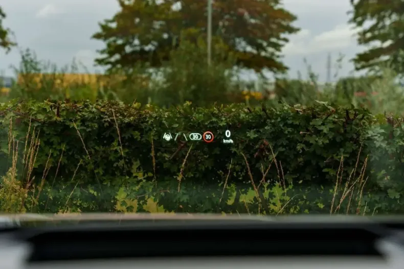 Lotus Eletre din 2024 cu 26.389 km - oferta LOT113295 - foto 18