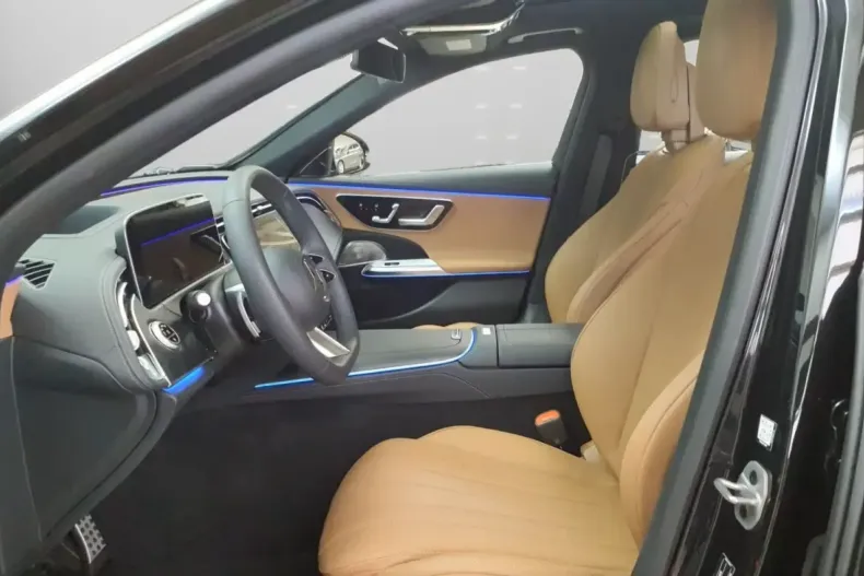 Mercedes-Benz E 300 din 2025 cu 7.989 km - oferta MER113296 - foto 7