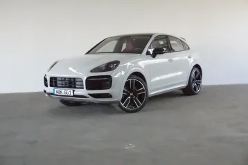 Porsche Cayenne din 2023 - oferta POR113297