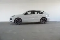 Porsche Cayenne din 2023 cu 27.965 km - oferta POR113297 - foto 2
