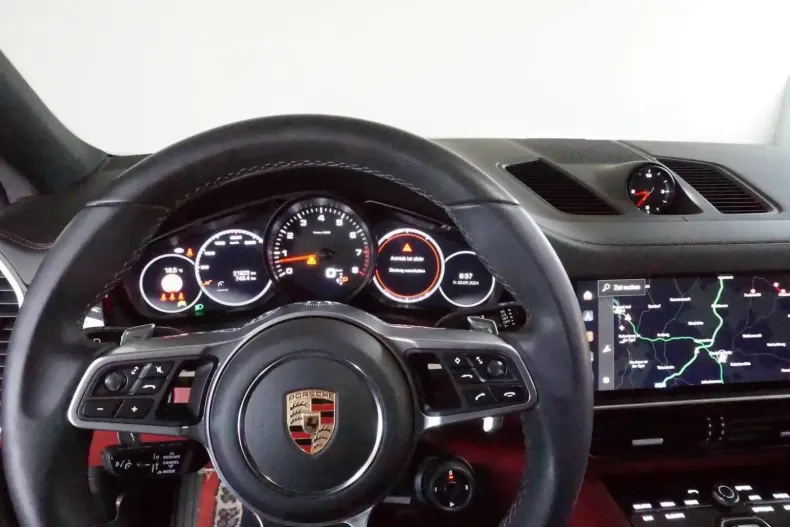 Porsche Cayenne din 2023 cu 27.965 km - oferta POR113297 - foto 22