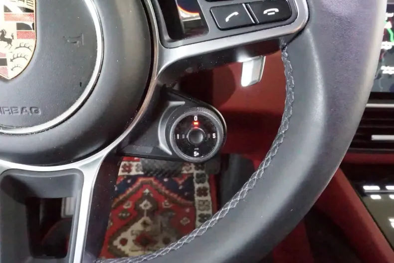 Porsche Cayenne din 2023 cu 27.965 km - oferta POR113297 - foto 27