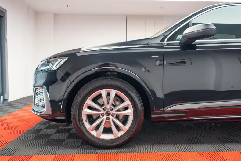 Audi Q7 din 2023 cu 63.500 km - oferta AUD113300 - foto 10