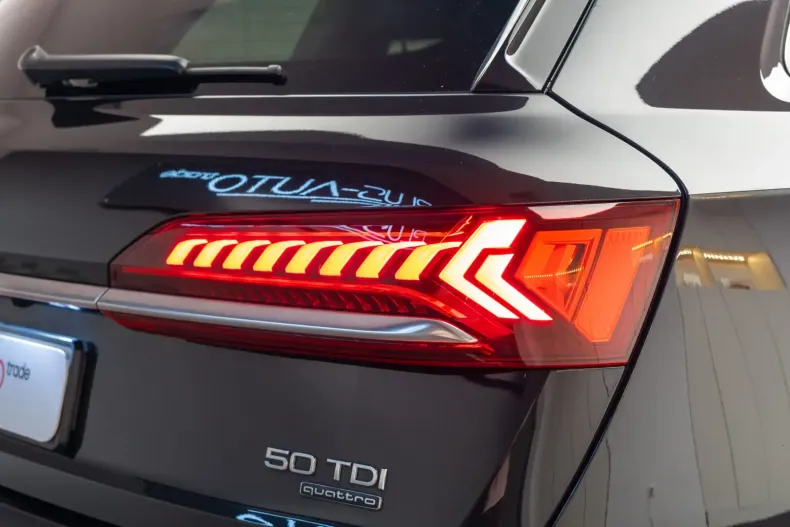 Audi Q7 din 2023 cu 63.500 km - oferta AUD113300 - foto 16