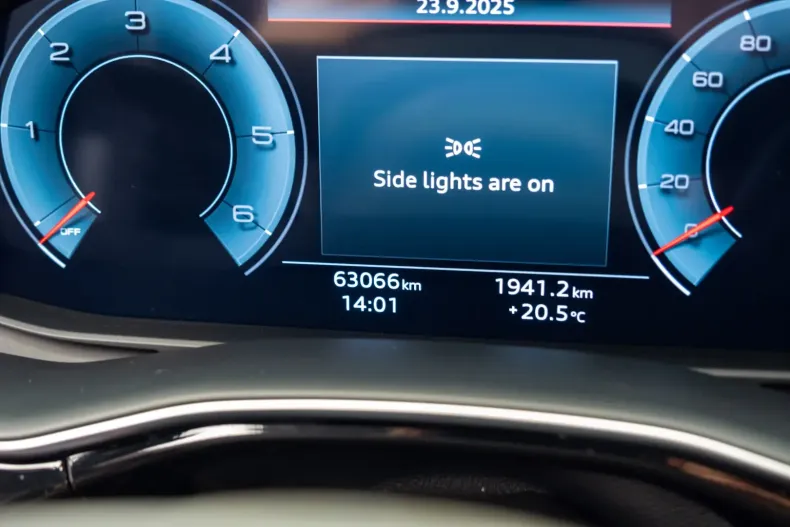 Audi Q7 din 2023 cu 63.500 km - oferta AUD113300 - foto 17