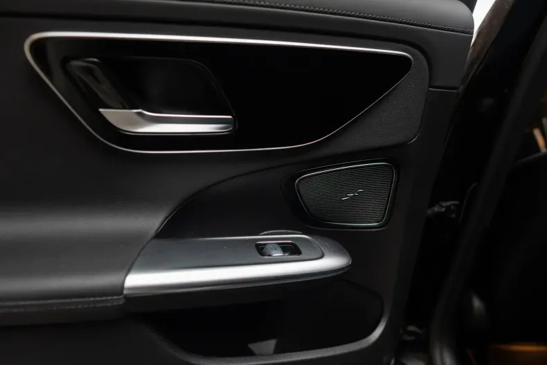 Mercedes-Benz C 300 din 2023 cu 30.800 km - oferta MER113301 - foto 20