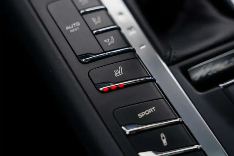 Porsche Macan din 2021 cu 69.934 km - oferta POR113302 - foto 21