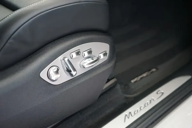 Porsche Macan din 2022 cu 56.200 km - oferta POR113305 - foto 11