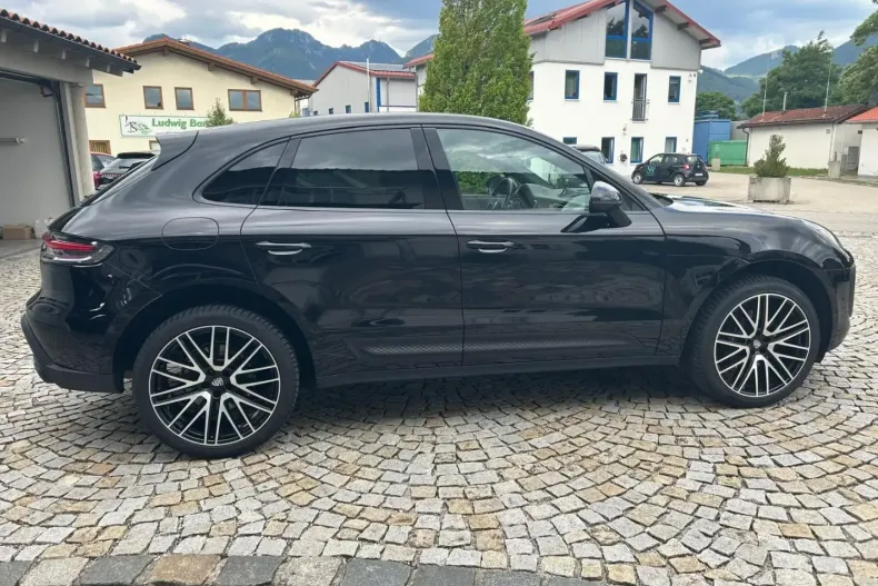 Porsche Macan din 2023 cu 32.900 km - oferta POR113309 - foto 7